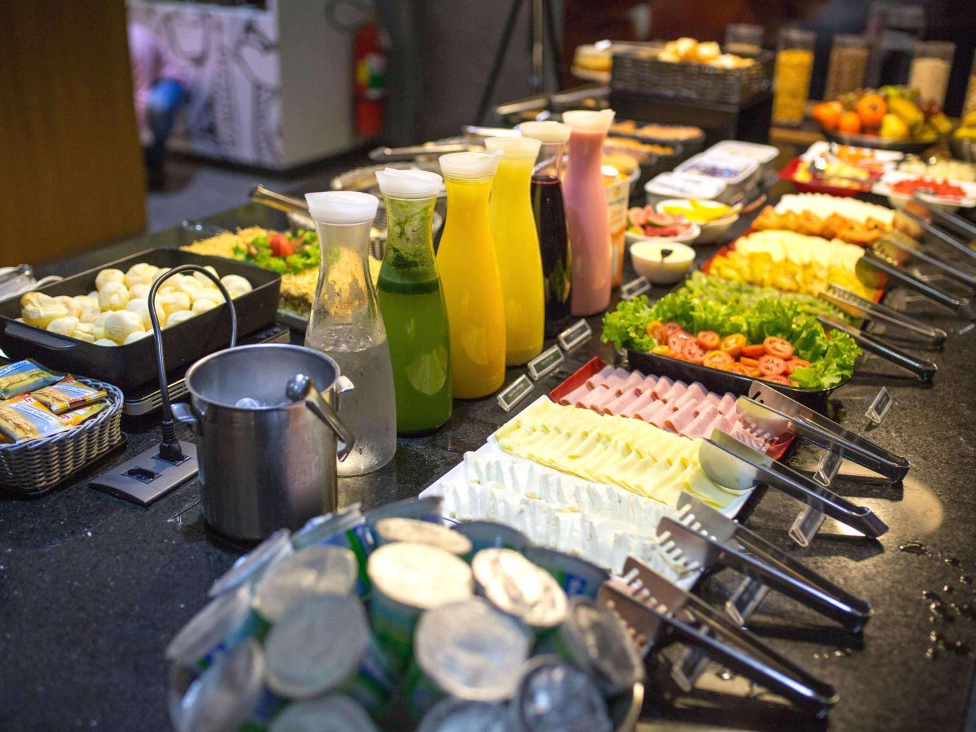 阿拉萨图巴宜必思酒店 Araçatuba 外观 照片